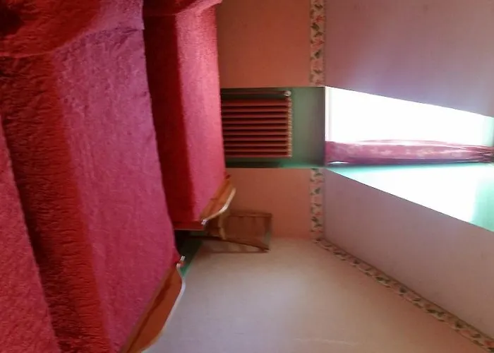 Hotel Oberland 2*